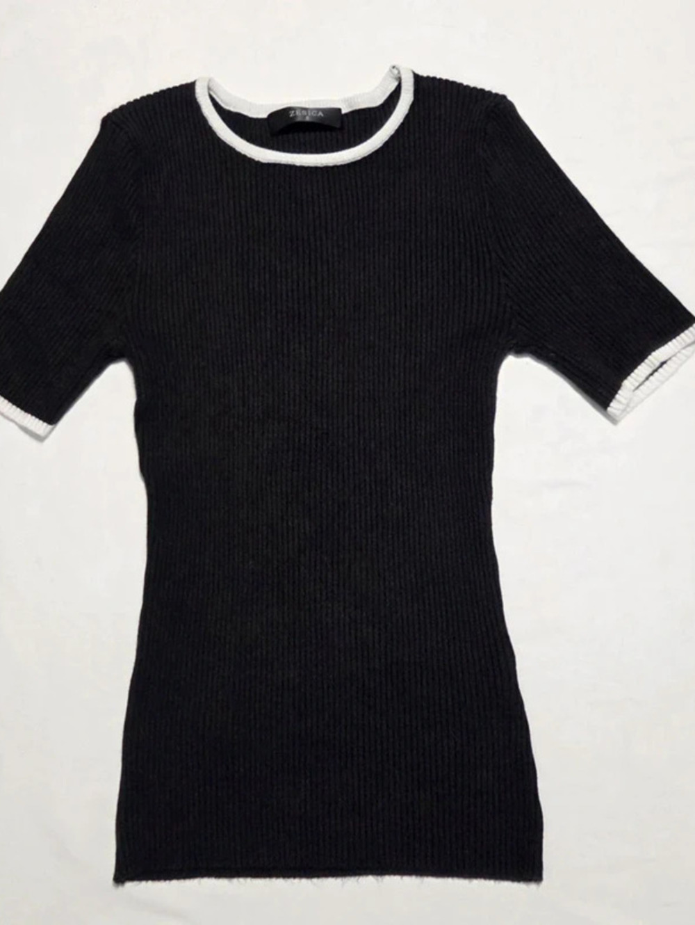 Women's Black Ribbed Short Sleeve Knit Top - S